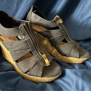 Stylish Gray Wedge Sandals